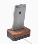iPhone dock - الصورة 2